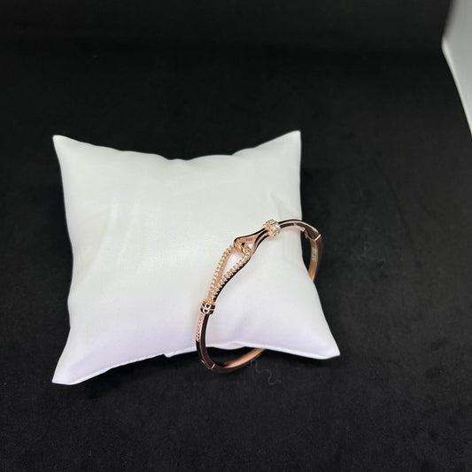 Women’s V-Elegance Kada in 925 Sterling Silver with Rose Gold Finish & CZ Detailing